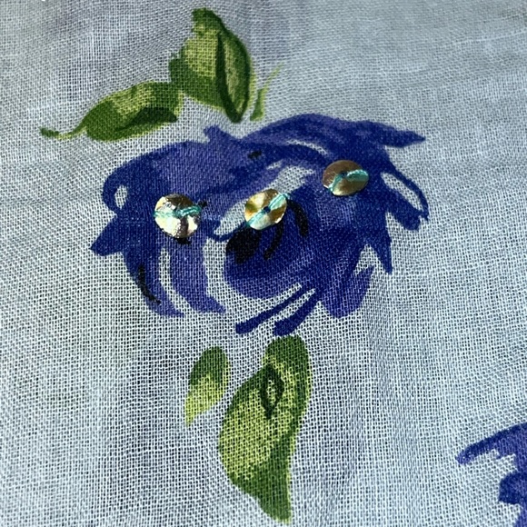 New Direction Sport Button Down Size Large Floral w/Sequins - Picture 8 of 15